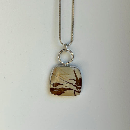 AGATE PENDANT 